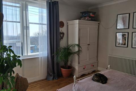 2 bedroom terraced house for sale, Oulton Lane, Leeds LS26