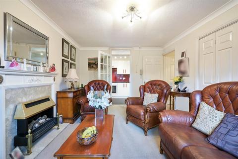 undefined, Wray Park Road, Reigate