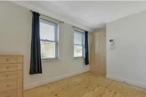 undefined, Crawthew Grove, East Dulwich, London, SE22