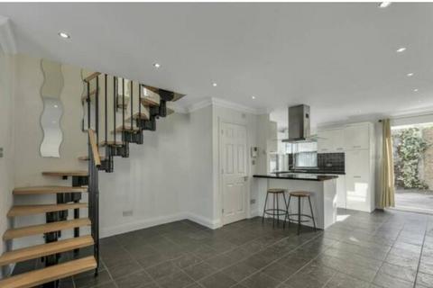 2 bedroom terraced house to rent, Crawthew Grove, East Dulwich, London, SE22