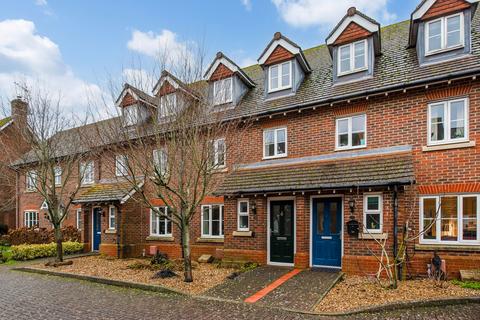 4 bedroom terraced house for sale, Waterfield Gardens, Chichester, PO19