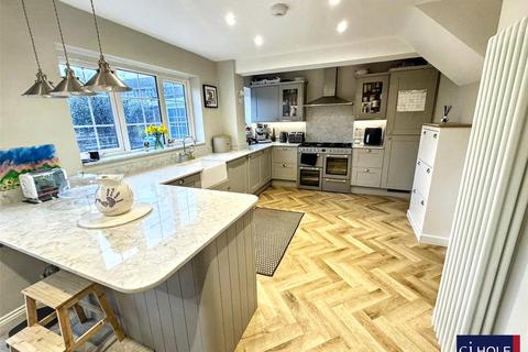 undefined, Hawk Close, Abbeydale, Gloucester, GL4