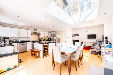 undefined, Courthope Villas, Wimbledon, London, SW19