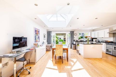 undefined, Courthope Villas, Wimbledon, London, SW19