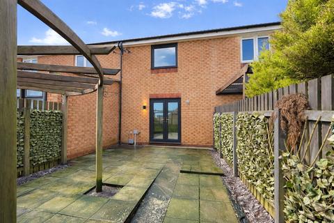2 bedroom terraced house for sale, Colliers Lane, Fife KY4