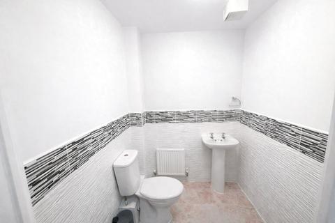 2 bedroom terraced house for sale, Colliers Lane, Fife KY4