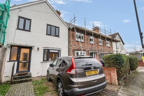 4 bedroom terraced house for sale, St Andrews Road, East Acton, London, W3