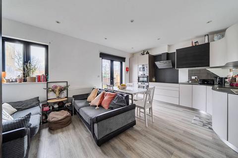 4 bedroom terraced house for sale, St Andrews Road, East Acton, London, W3