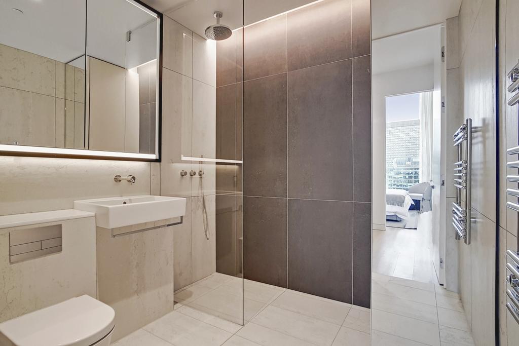 11 Bathroom 5
