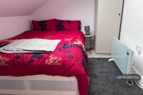 undefined, Canterbury Road, London, E10