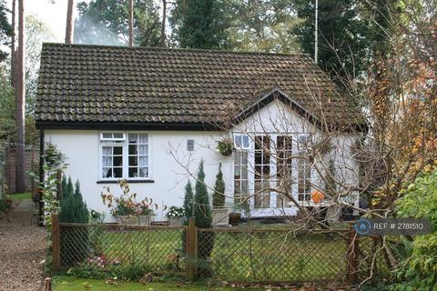 undefined, Lakeside, Finchampstead, Wokingham, RG40