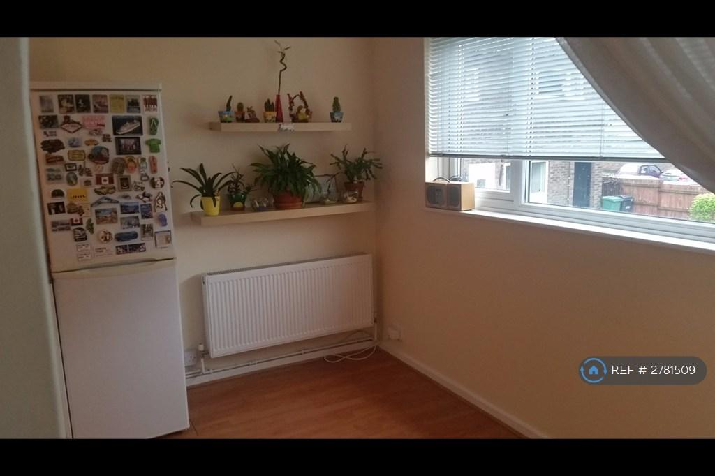 Kitchen Dining Area