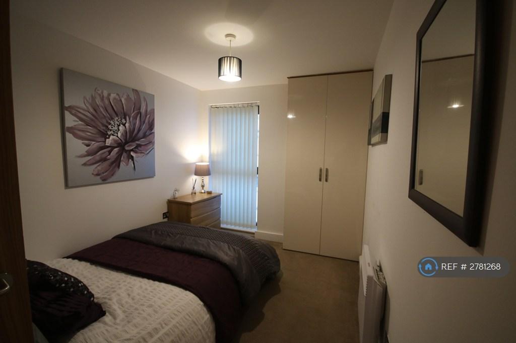 2nd Bedroom