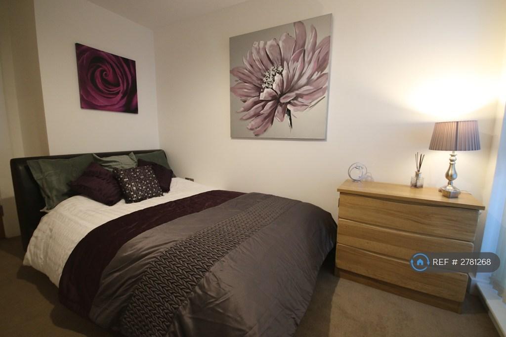 2nd Bedroom