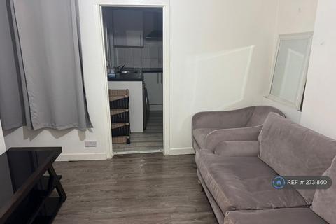 undefined, Gilbert Street, Hounslow, TW3