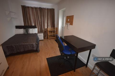 undefined, Lilac Road, Southampton, SO16