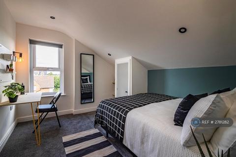 undefined, Rose Grove, Beeston, Nottingham, NG9