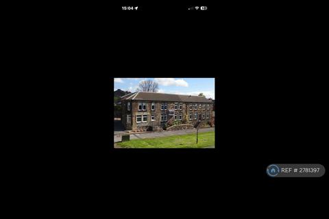 2 bedroom flat to rent, Park House, Horsforth, Leeds, LS18