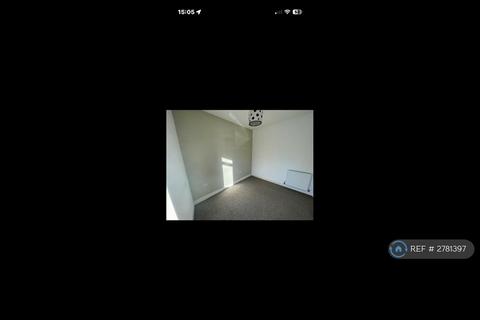 2 bedroom flat to rent, Park House, Horsforth, Leeds, LS18