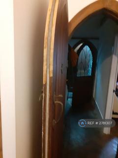 3 bedroom detached house to rent, Rolleston Drive, Nottingham, NG7