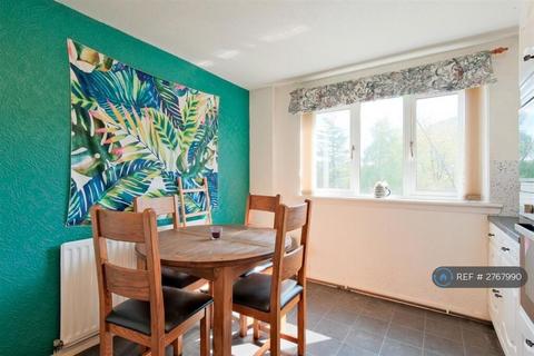 2 bedroom flat to rent, Ann Street, Hamilton, ML3