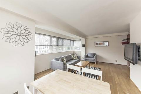 2 bedroom flat to rent, Logan Place, London W8