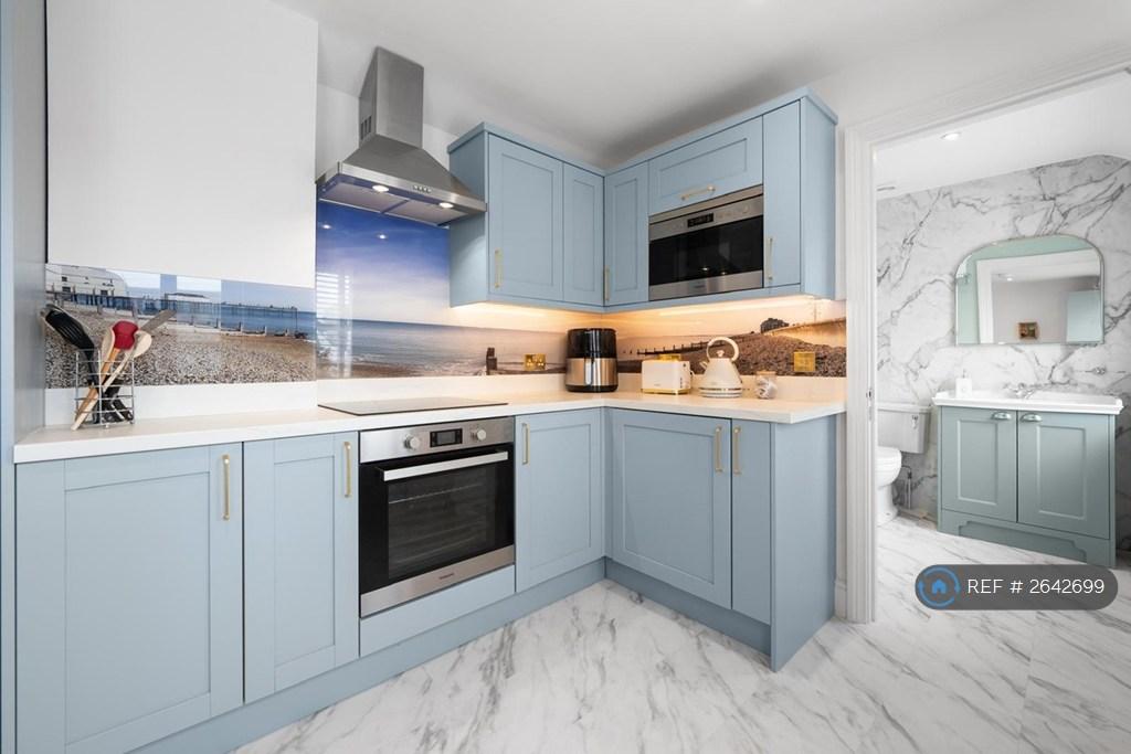 First Floor Kitchen Feature Splash-Back