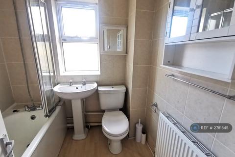 undefined, Spindle Tree Court, Swindon, SN2
