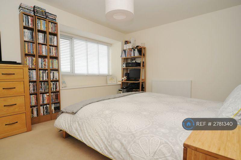 Master Bed With Ensuite