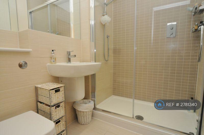 Master Ensuite