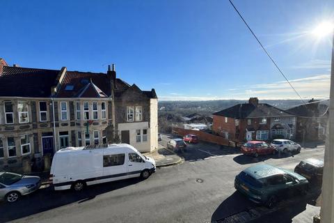 undefined, First Floor Front Room Jubilee Road, Bristol BS4
