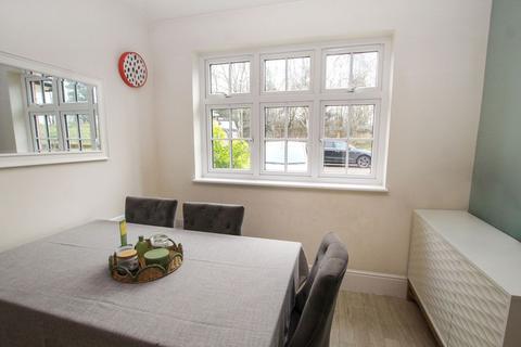 4 bedroom terraced house for sale, Sidney Grove, Herne Bay