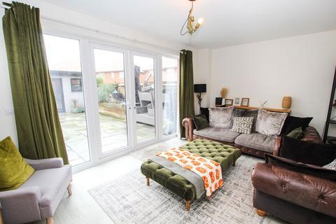 4 bedroom terraced house for sale, Sidney Grove, Herne Bay