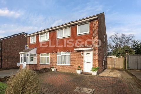 Rivington Crescent, Mill Hill, London, NW7