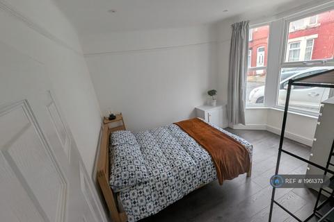 undefined, Manningham Road, Liverpool, L4