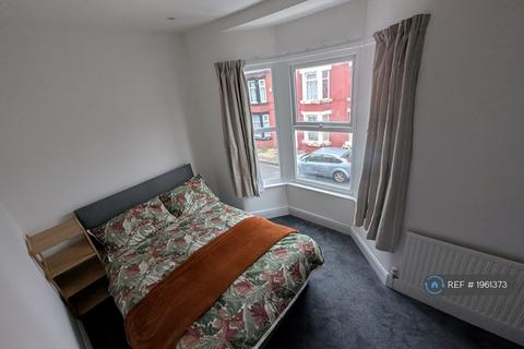 undefined, Manningham Road, Liverpool, L4
