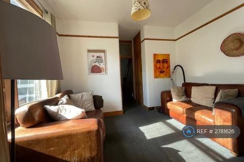 undefined, Gladstone Avenue, London, N22