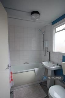 undefined, Gladstone Avenue, London, N22