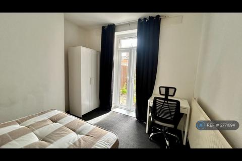 undefined, Overstone Road, Northampton, NN1