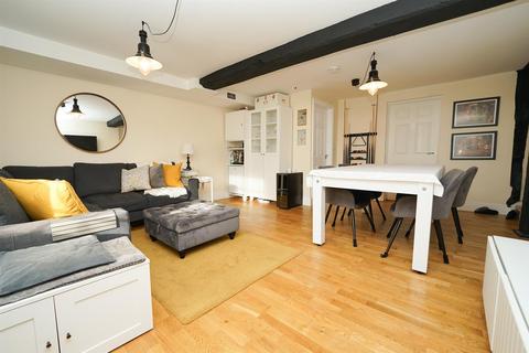 undefined, Canal Mews, Linslade.