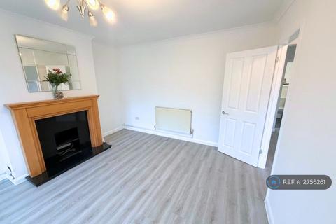 2 bedroom maisonette to rent, Stoneleigh Park Road, Epsom, KT19