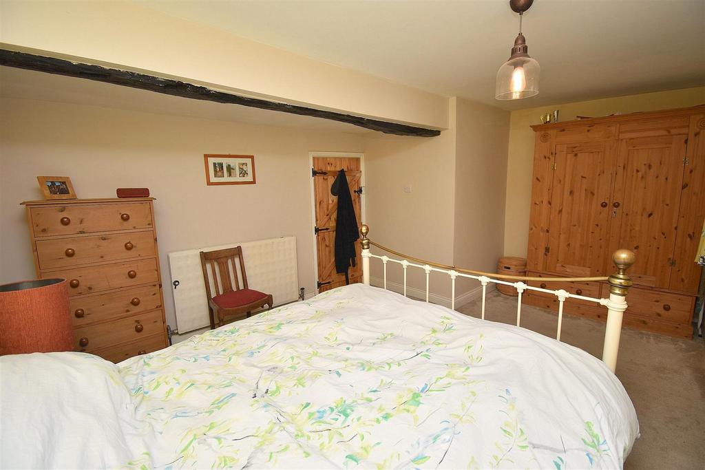 Main Bedroom3.JPG