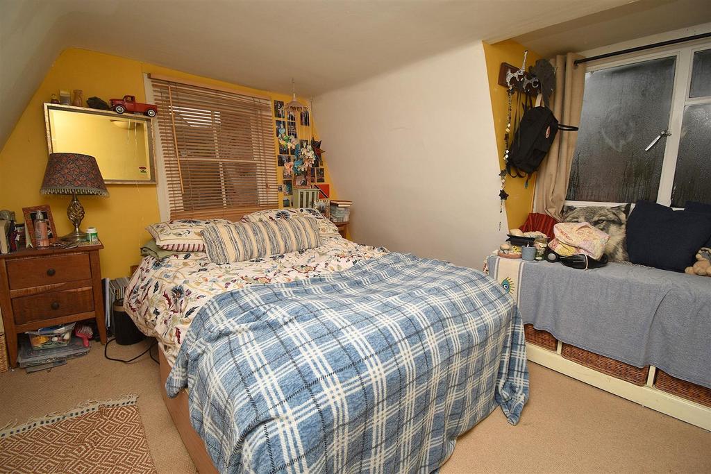 Bedroom 2nd Floor2.JPG