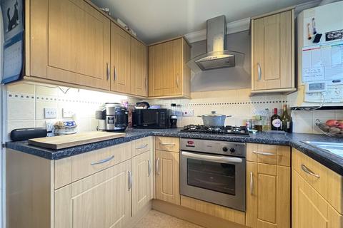 2 bedroom apartment for sale, Albert Road, New Milton, Hampshire, BH25