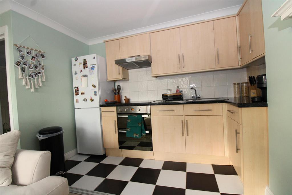 Kitchen.JPG