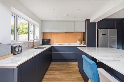 5 bedroom detached house for sale, Golden Avenue, East Preston, BN16