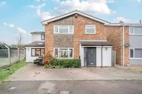 4 bedroom detached house for sale, Townsend Close, Bedford