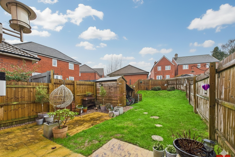 3 bedroom semi-detached house for sale, Falcon Row, Gloucester GL18