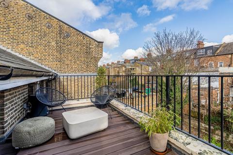 3 bedroom flat for sale, Kingsgate Road, West Hampstead, London, NW6