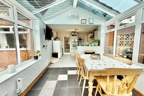 2 bedroom semi-detached bungalow for sale, Barrowby Gate, Stratton, Swindon